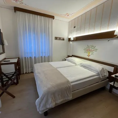 Miralago Wellness - Adults Only Otel 3*