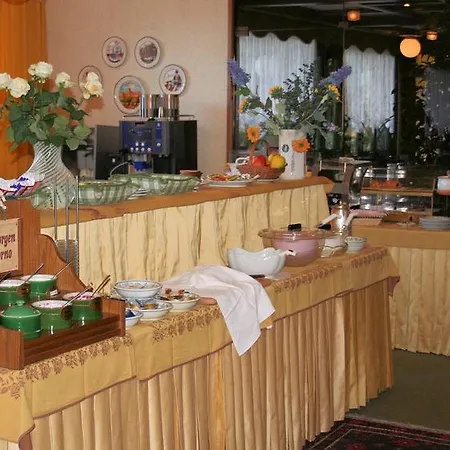 Miralago Wellness - Adults Only 3* Molveno
